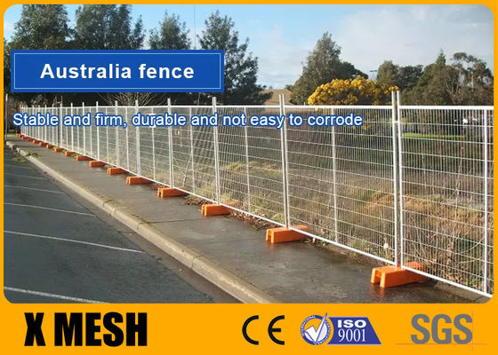 Recinto temporaneo pre galvanizzato Mesh Australia Standard With Base di 2400x2100mm