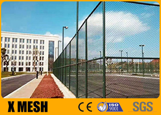 Cavo ricoperto PVC Mesh Diamond Cyclone Chain Link Fence 5.0m per i campi da pallacanestro