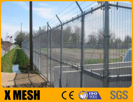 Fence a maglia anti arrampicata a caldo galvanizzata argento 358 pannelli a maglia anti taglio a vista chiara